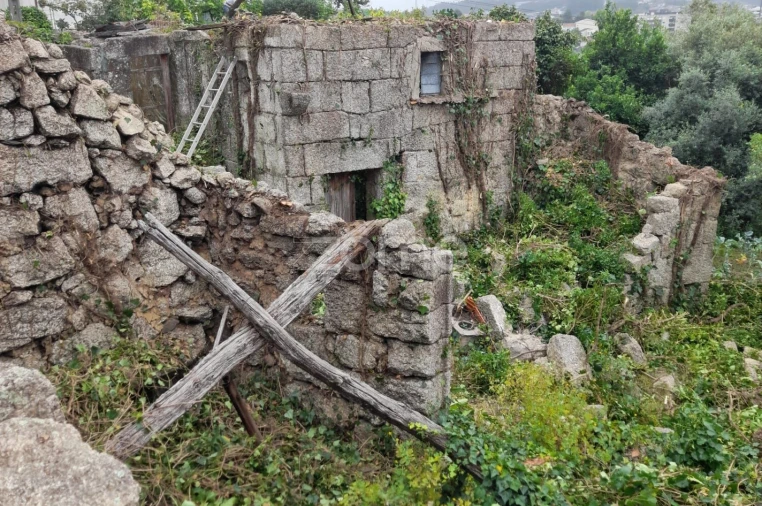 Moradia T2 para Venda em Lordelo Foto 15