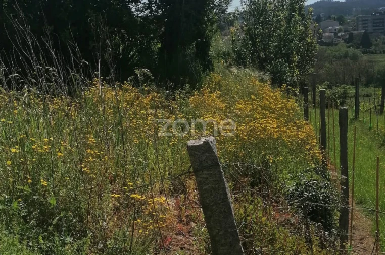 Moradia T2 para Venda em Lordelo Foto 37