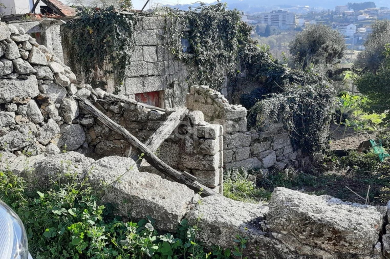 Moradia T2 para Venda em Lordelo Foto 11