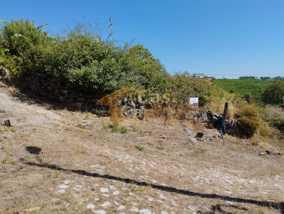 Terreno para Venda em Adoufe e Vilarinho de Samardã Foto 4