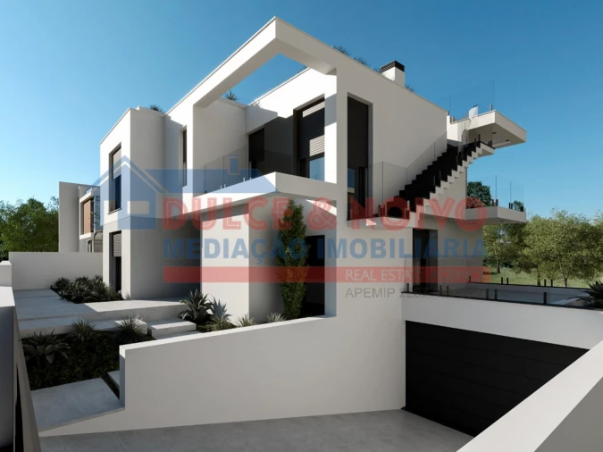 Moradia T4 para Venda em Atouguia da Baleia Foto 3