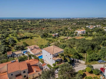 Moradia T5 para Venda em Boliqueime