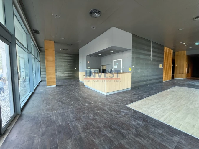 Loja para Arrendamento em Parque das Nações Foto 27