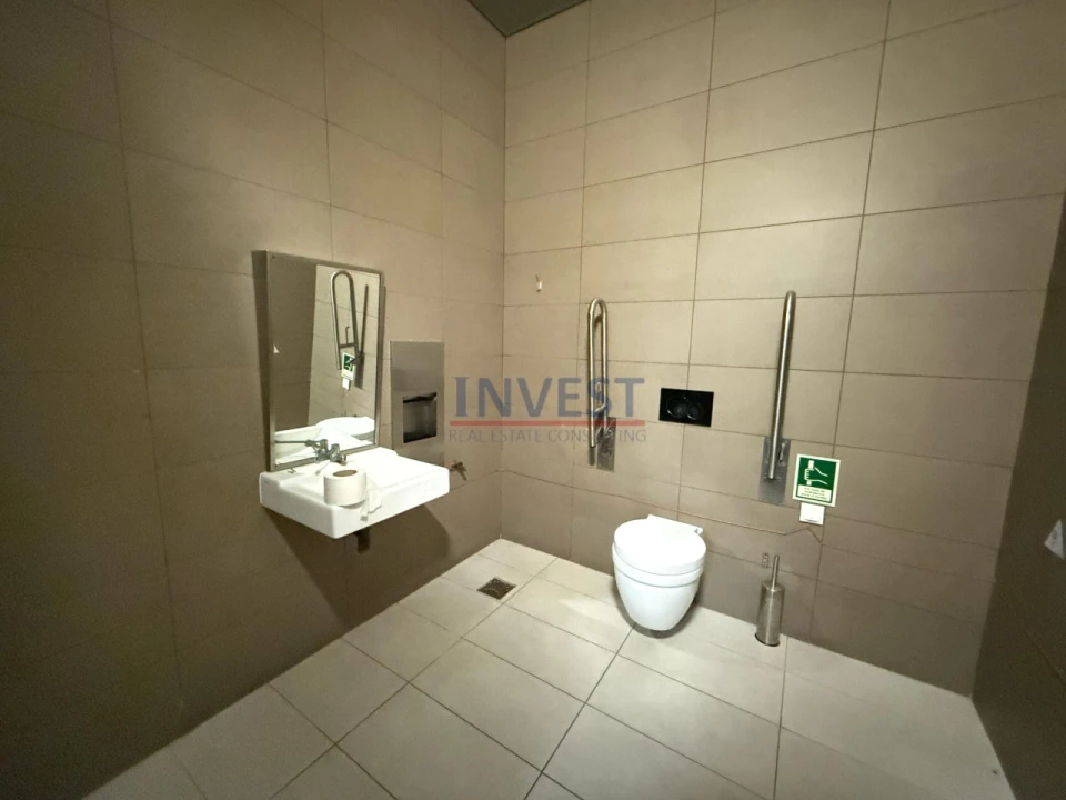 Loja para Venda em Parque das Nações Foto 21