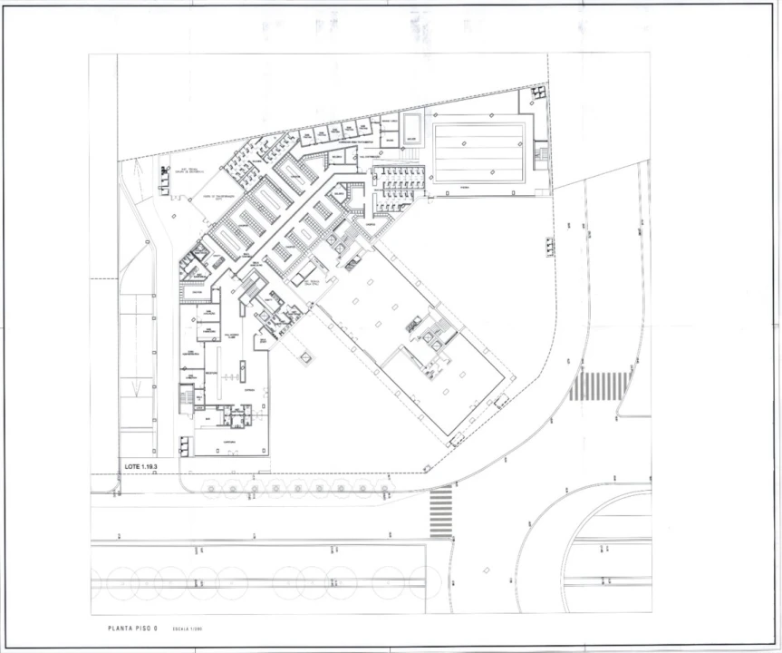Loja para Venda em Parque das Nações Planta 3