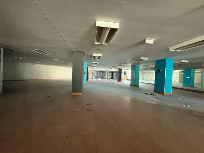 Loja para Venda em Parque das Nações Foto 12