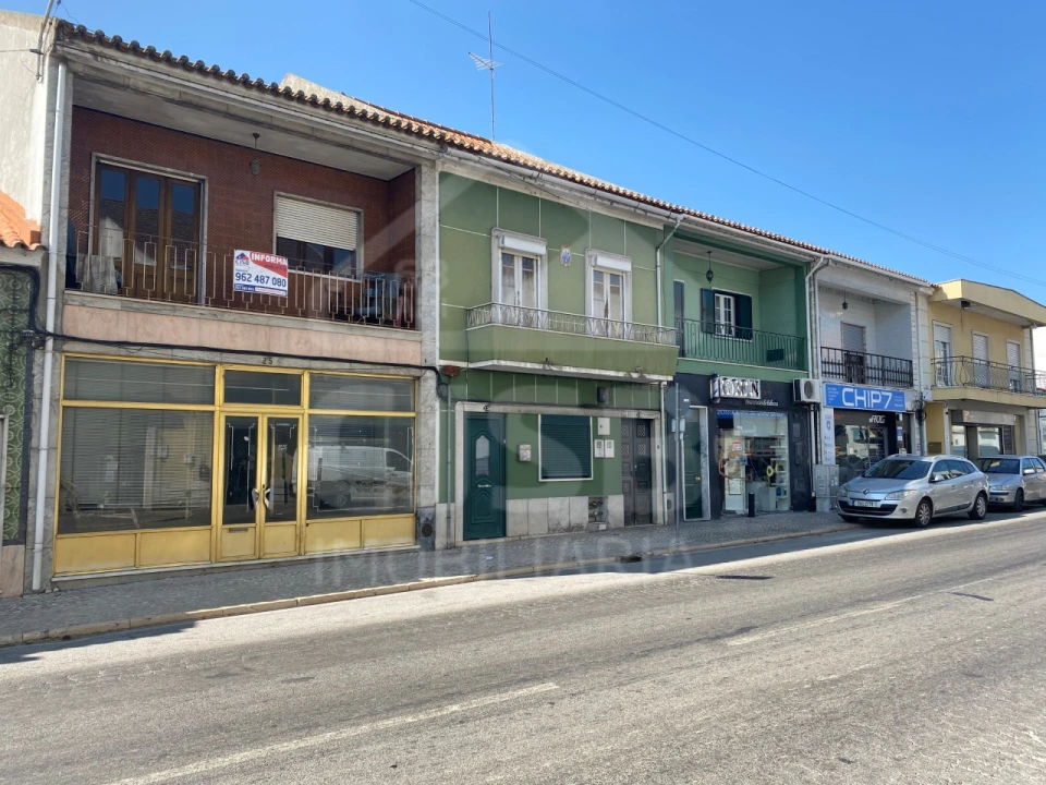 Moradia T2 para Venda em Benavente Foto 1