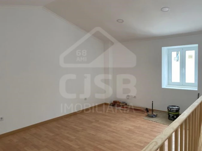 Moradia T1 para Venda em Benavente Foto 4