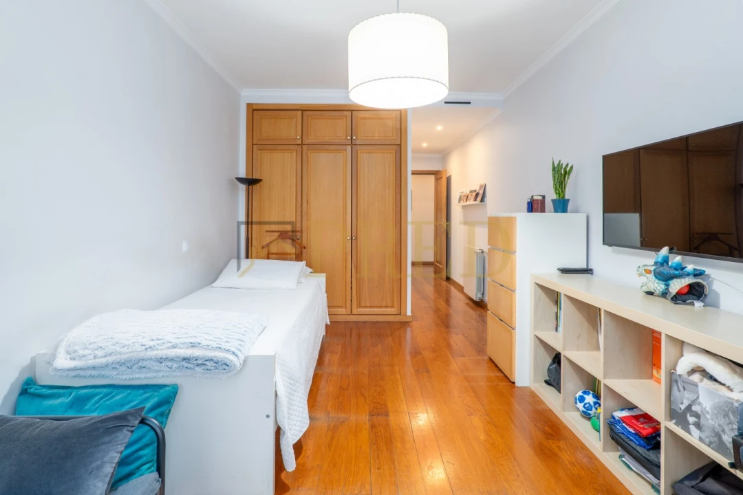 Apartamento T3 para Venda em Mafamude e Vilar do Paraíso Foto 20