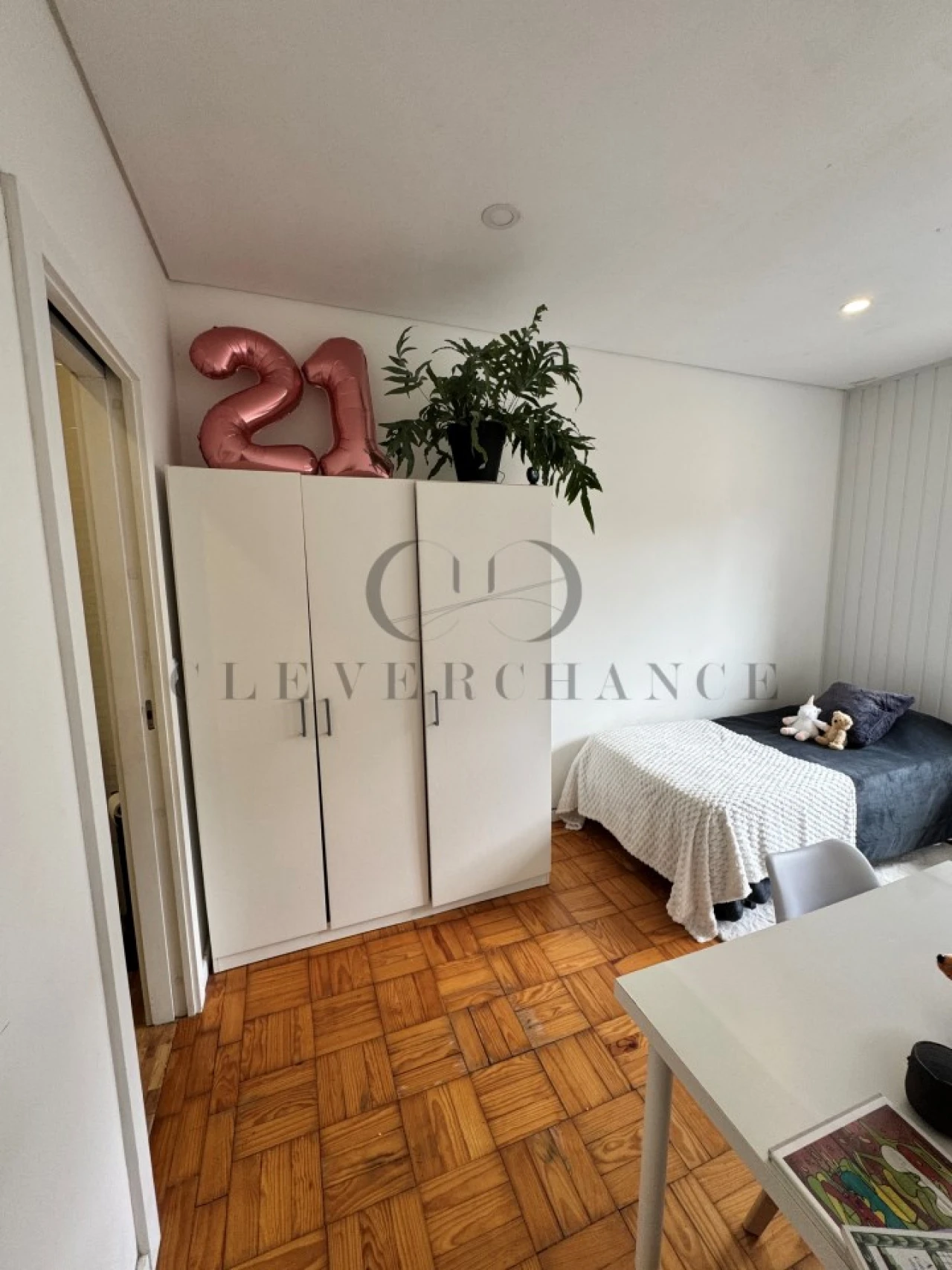 Apartamento T3 para Venda em Pedrouços Foto 8