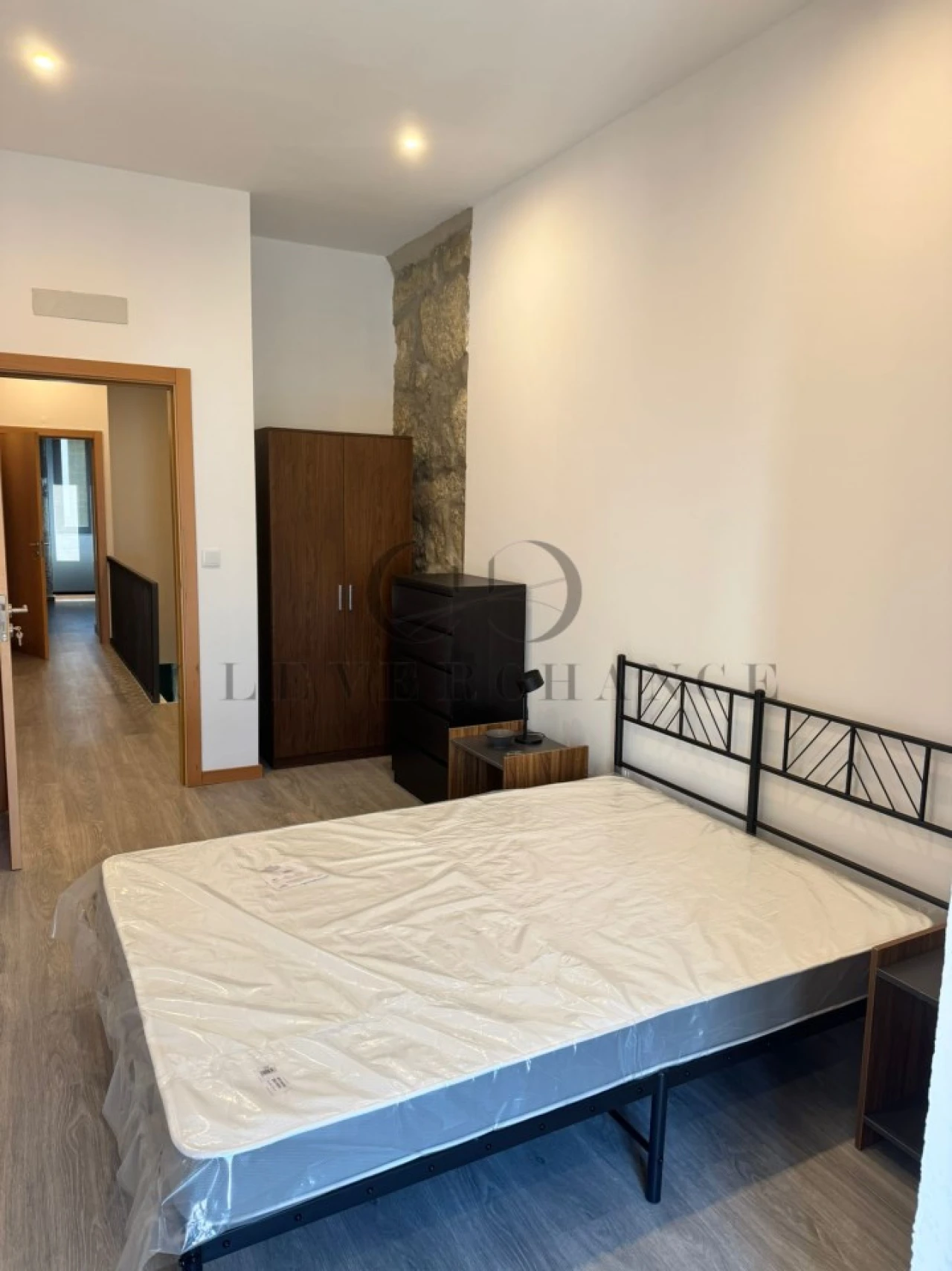 Quarto para Arrendamento em Santa Marinha e São Pedro da Afurada Foto 2