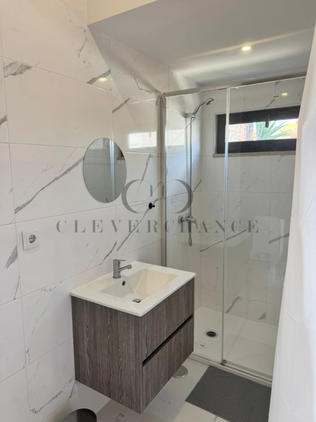 Quarto para Arrendamento em Santa Marinha e São Pedro da Afurada Foto 4