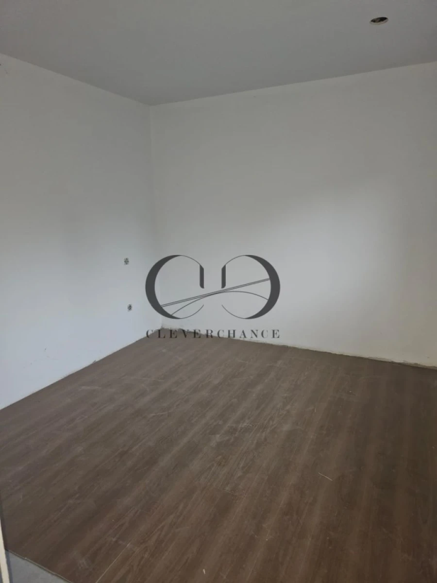 Apartamento T1 para Venda em Fafe Foto 8