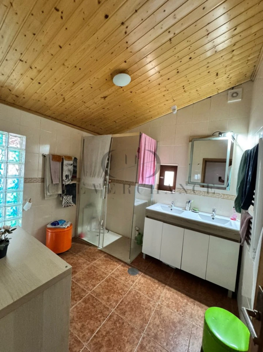 Moradia T3 para Venda em Moreira Foto 11