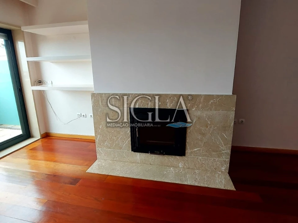 Apartamento T2 para Arrendamento em Mafamude e Vilar do Paraíso Foto 15