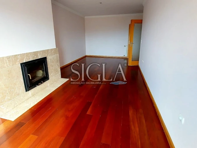 Apartamento T2 para Arrendamento em Mafamude e Vilar do Paraíso Foto 13