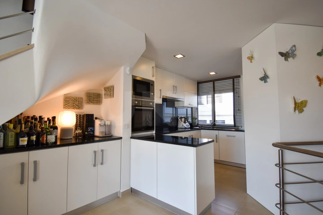 Apartamento T4 para Venda em Lourinhã e Atalaia Foto 6