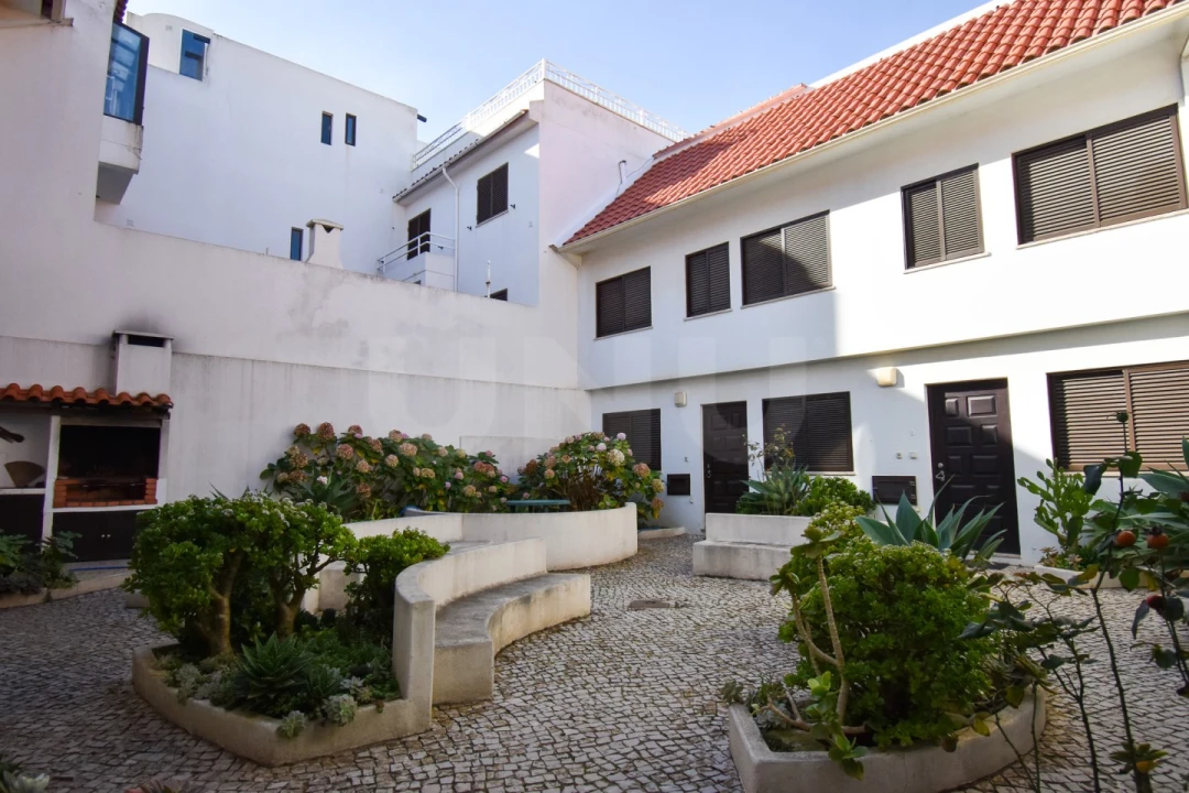 Apartamento T4 para Venda em Lourinhã e Atalaia Foto 32