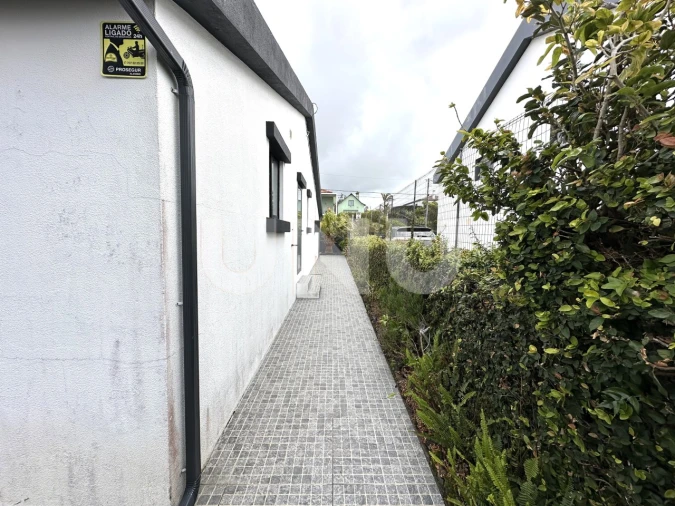 Moradia T3 para Venda em Rosto do Cão (Livramento) Foto 33