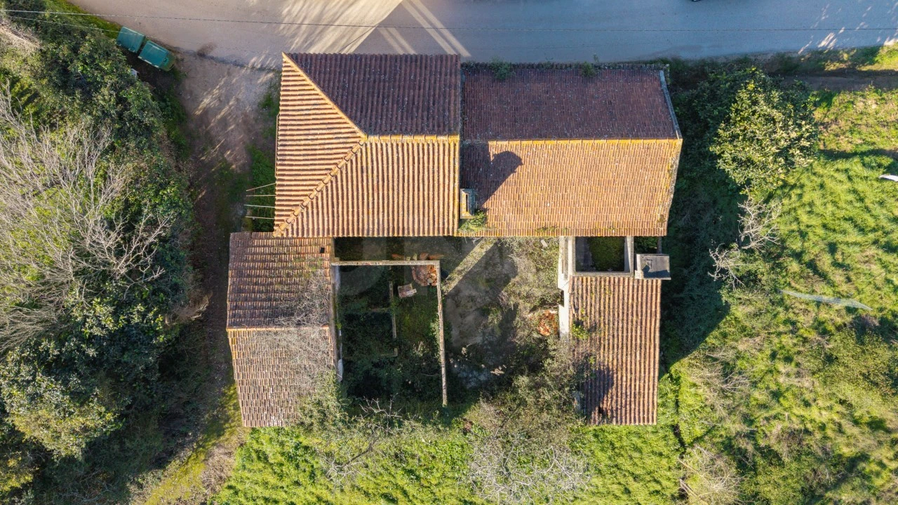 Moradia T2 para Venda em Alvorninha Foto 6