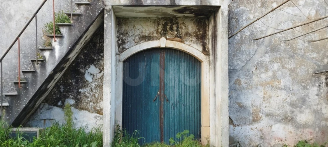 Moradia T2 para Venda em Alvorninha Foto 12