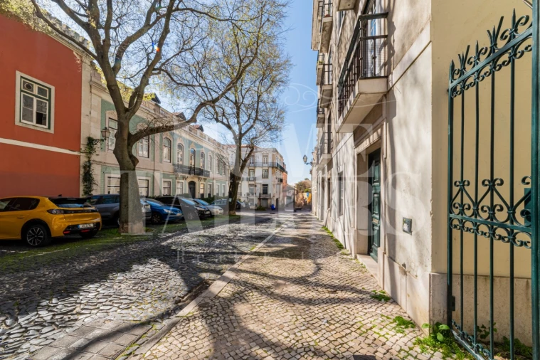 Apartamento T2 para Venda em Santa Maria Maior Foto 8