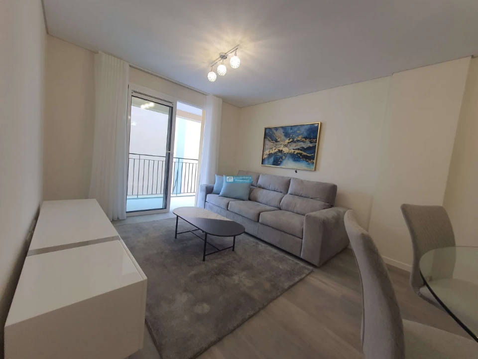Apartamento T2 para Venda em Funchal (Se) Foto 1