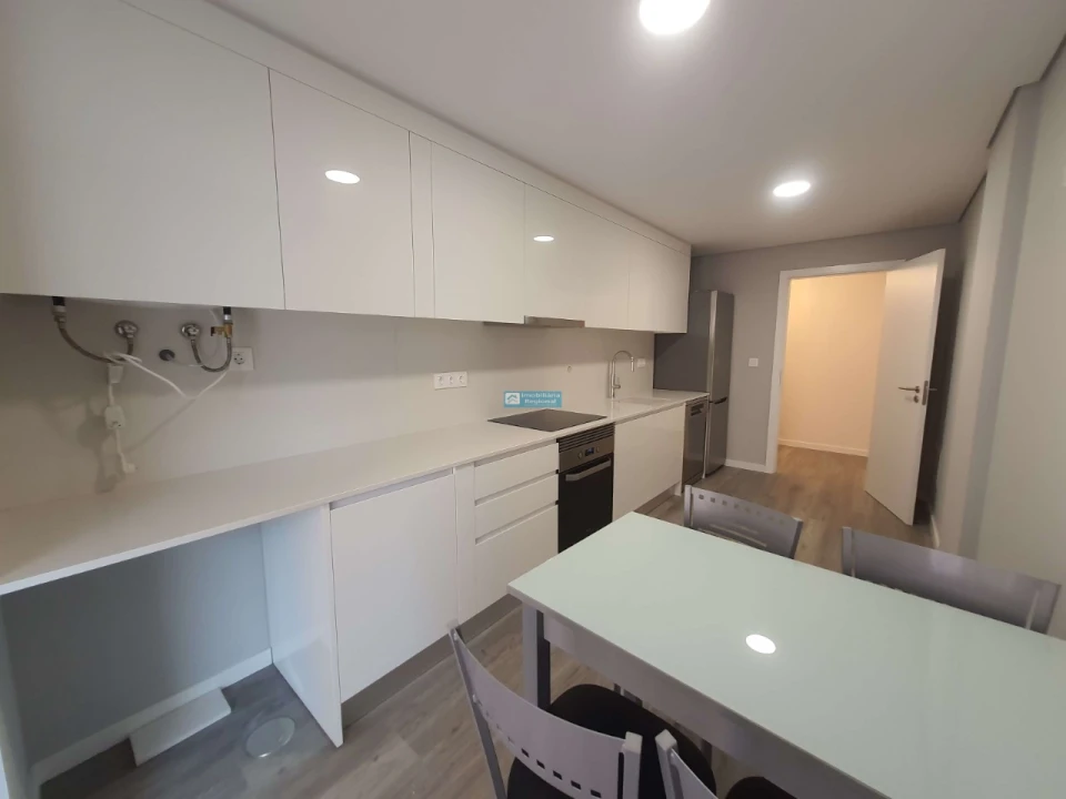 Apartamento T2 para Venda em Funchal (Se) Foto 6