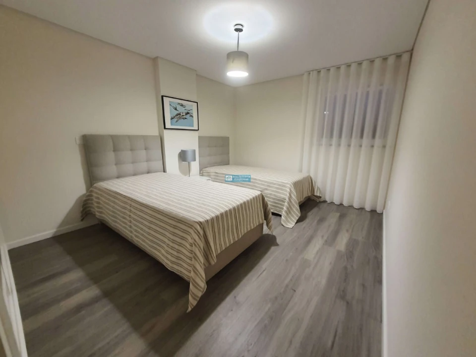 Apartamento T2 para Venda em Funchal (Se) Foto 12