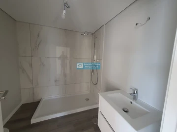 Apartamento T3 para Venda em Funchal (Se)