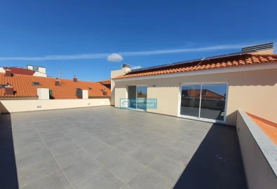 Apartamento T3 para Venda em Funchal (Se)
