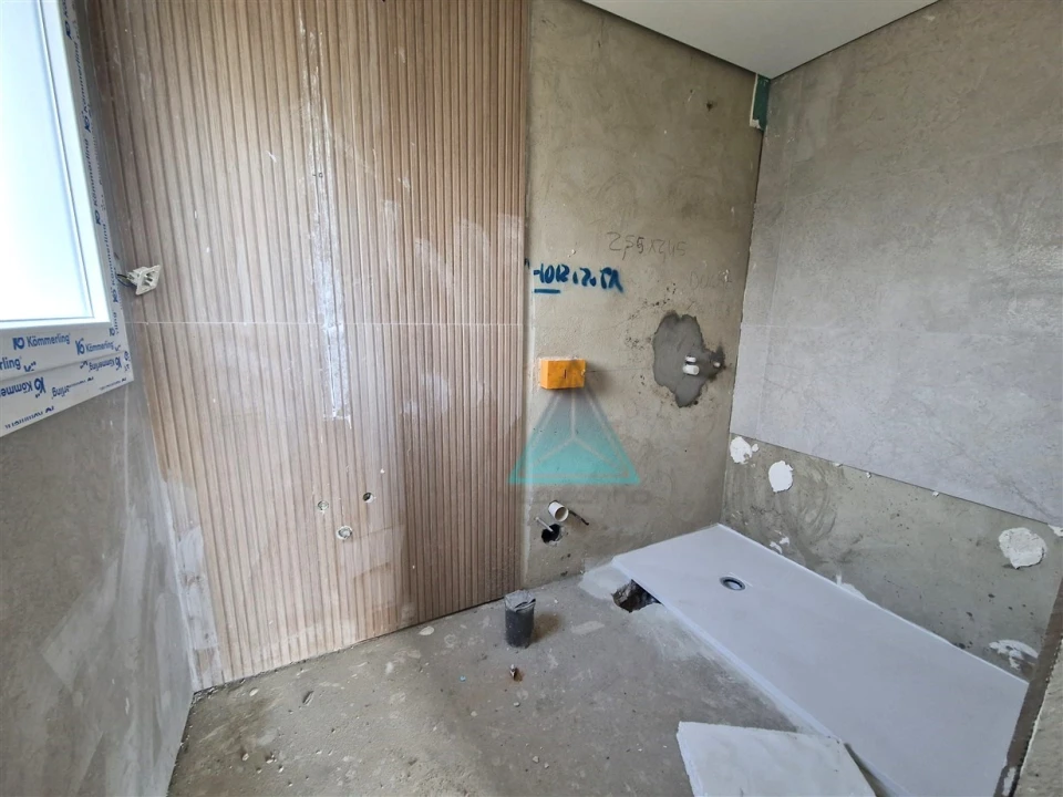 Moradia T4 para Venda em Fernao Ferro Foto 8