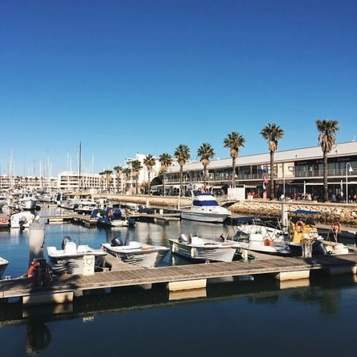 Loja para Venda em Lagos (São Sebastião e Santa Maria) Foto 9