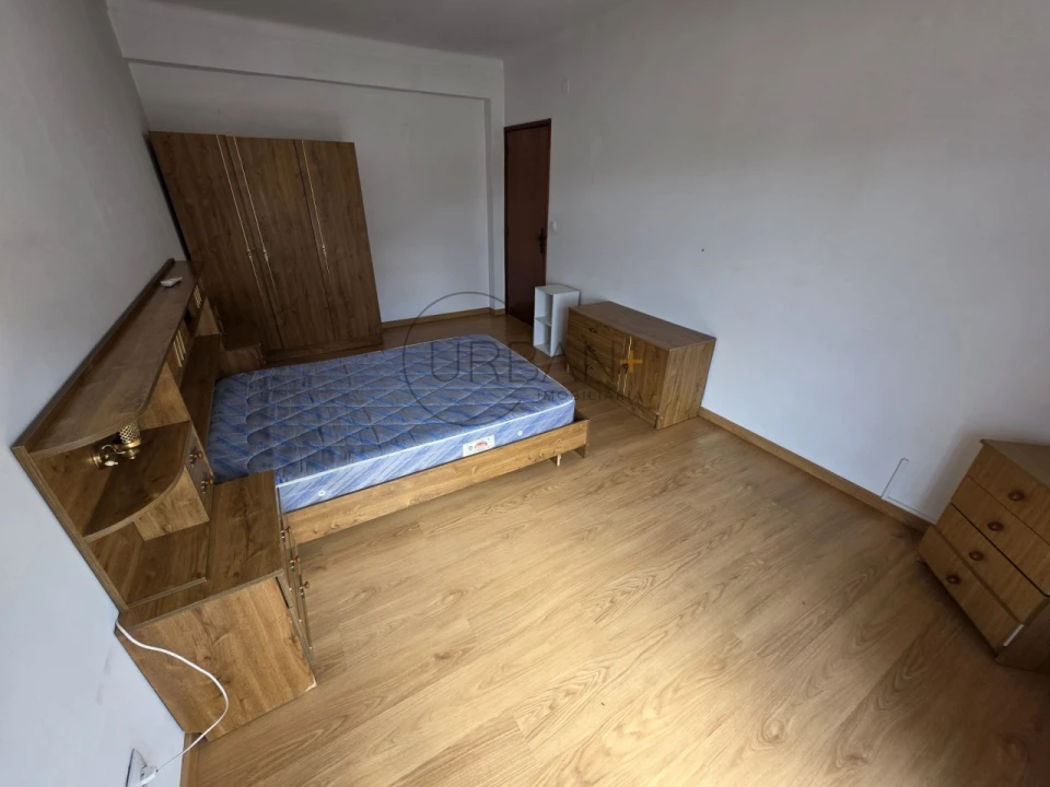 Apartamento T2 para Venda em Viseu Foto 7