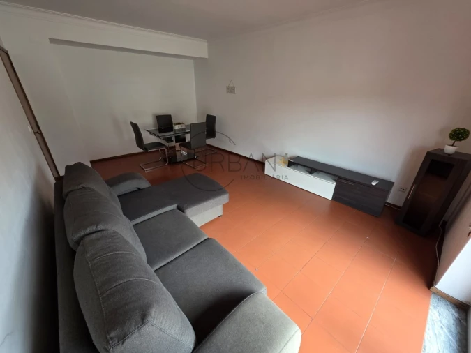 Apartamento T2 para Venda em Viseu Foto 2