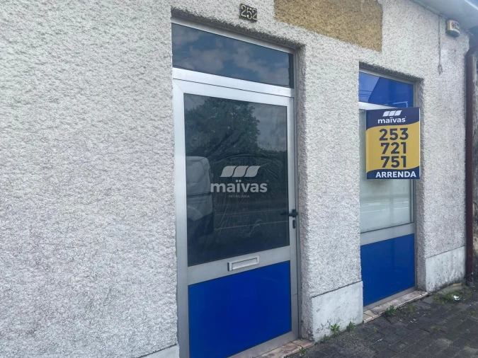 Loja para Arrendamento em Soutelo Foto 1