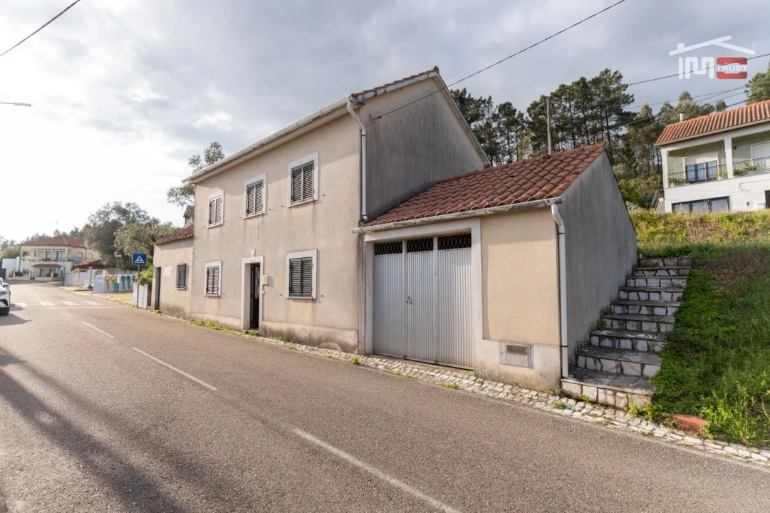 Moradia T2 para Venda em Matas e Cercal Foto 1