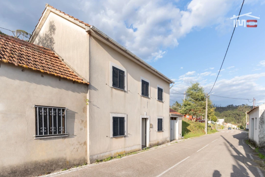 Moradia T2 para Venda em Matas e Cercal Foto 3