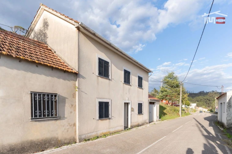 Moradia T2 para Venda em Matas e Cercal Foto 3