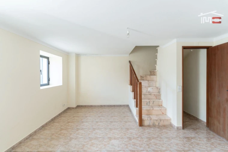 Moradia T2 para Venda em Matas e Cercal Foto 12