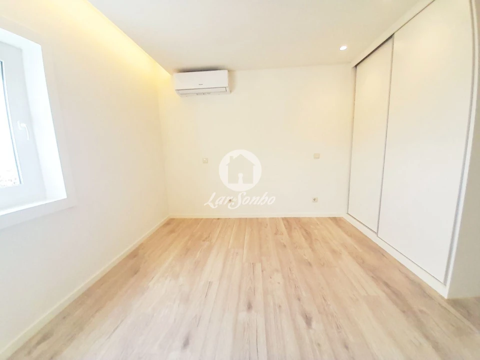 Apartamento T3 para Venda em Vila Nova de Famalicão e Calendário Foto 17