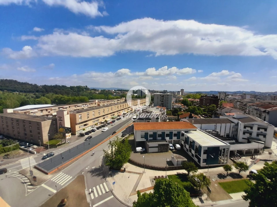 Apartamento T3 para Venda em Vila Nova de Famalicão e Calendário Foto 25