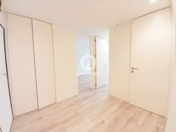 Apartamento T3 para Venda em Vila Nova de Famalicão e Calendário