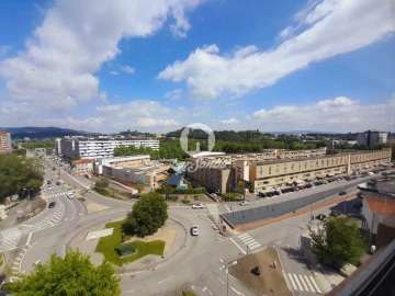 Apartamento T3 para Venda em Vila Nova de Famalicão e Calendário