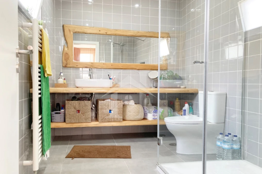 Moradia T2 para Venda em Olho Marinho Foto 12