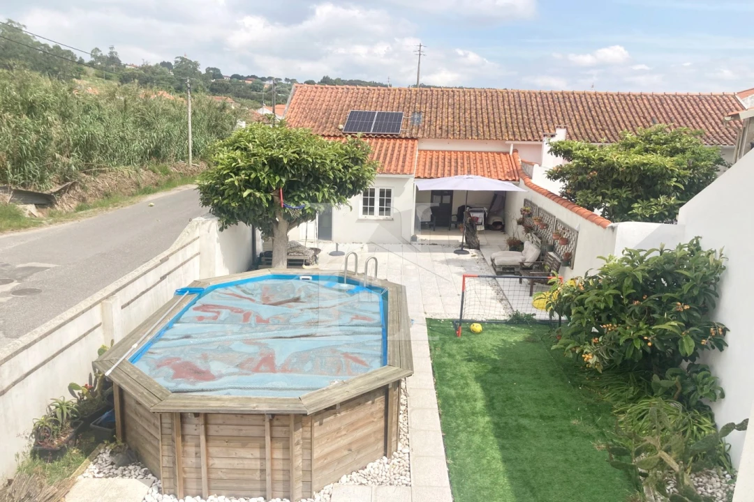 Moradia T2 para Venda em Olho Marinho Foto 24