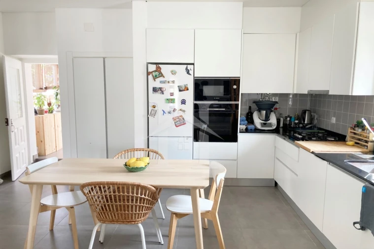 Moradia T2 para Venda em Olho Marinho Foto 5