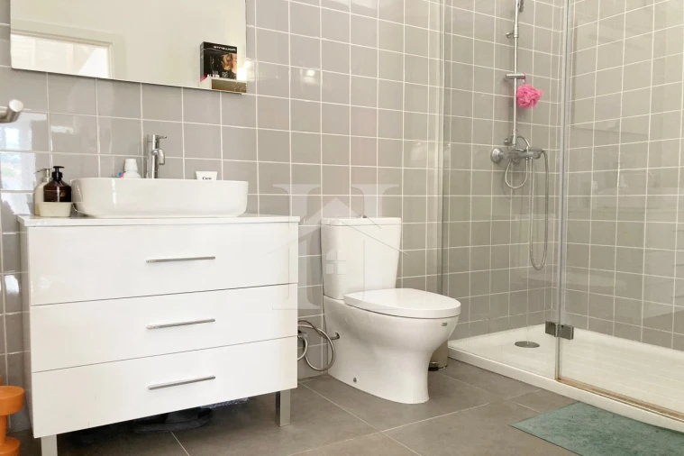 Moradia T2 para Venda em Olho Marinho Foto 14