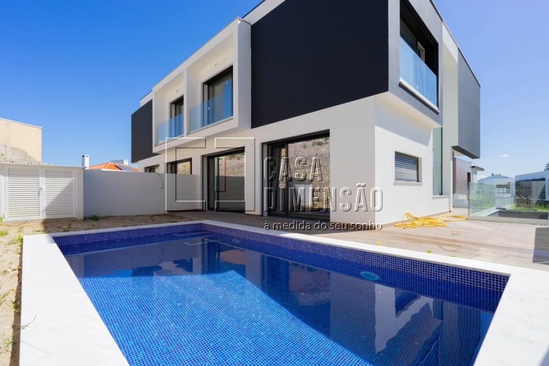 Moradia T3 para Venda em Caparica e Trafaria Foto 4