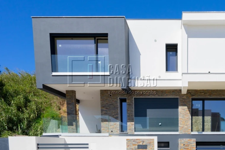 Moradia T3 para Venda em Caparica e Trafaria Foto 2